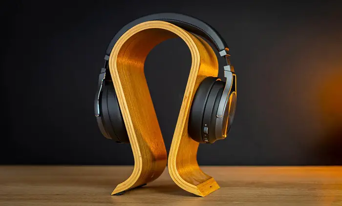 Corsair wireless best sale headset keeps disconnecting