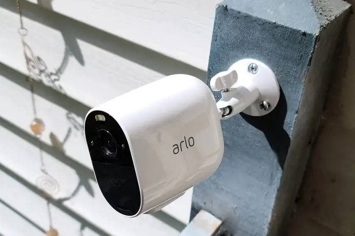 arlo two way audio not way