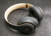 Beats Headphones Not Turning On: Causes & Fixes